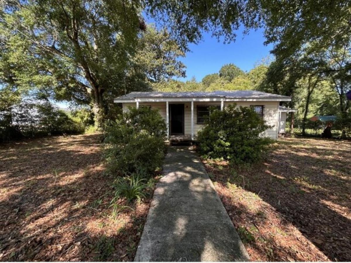 Picture of Home For Sale in Crestview, Florida, United States