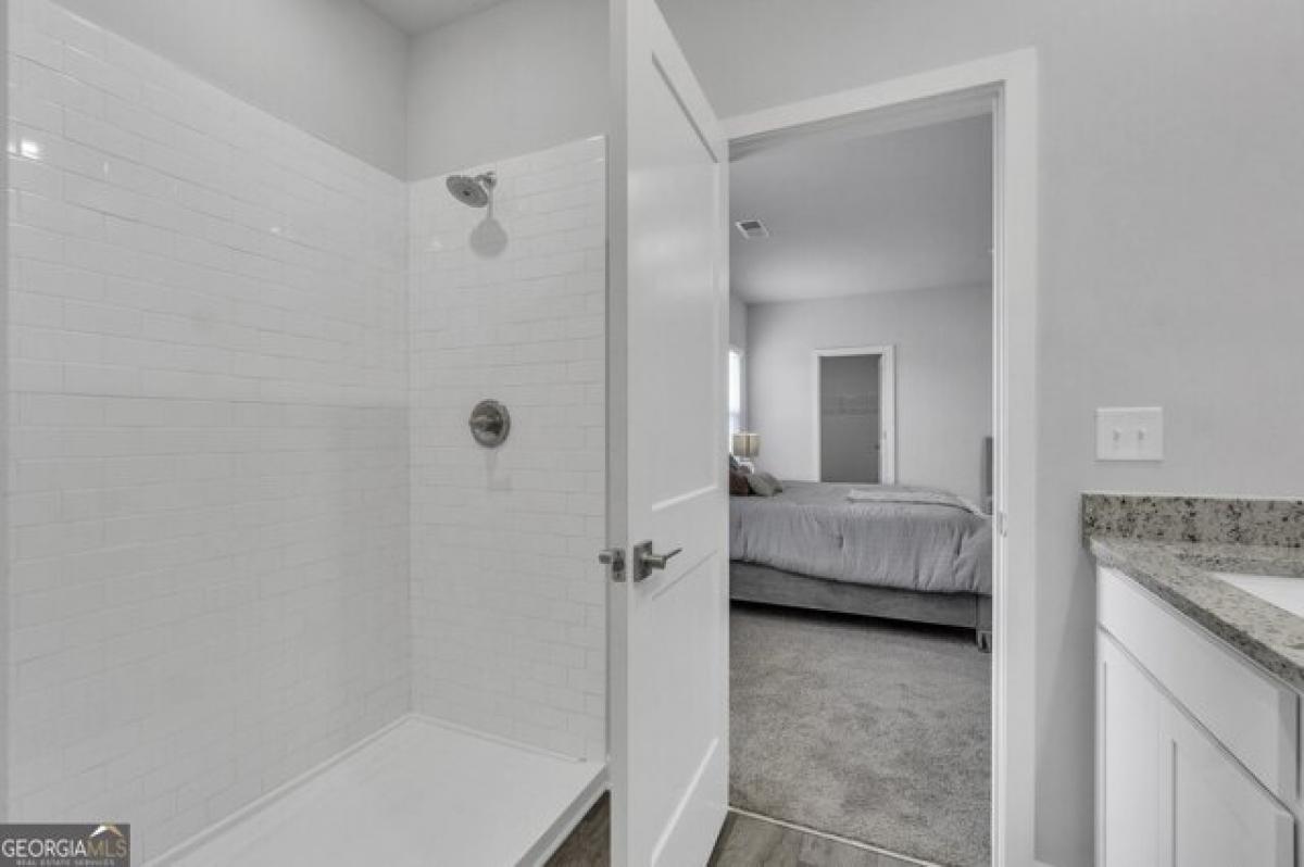 Picture of Home For Sale in Fairburn, Georgia, United States