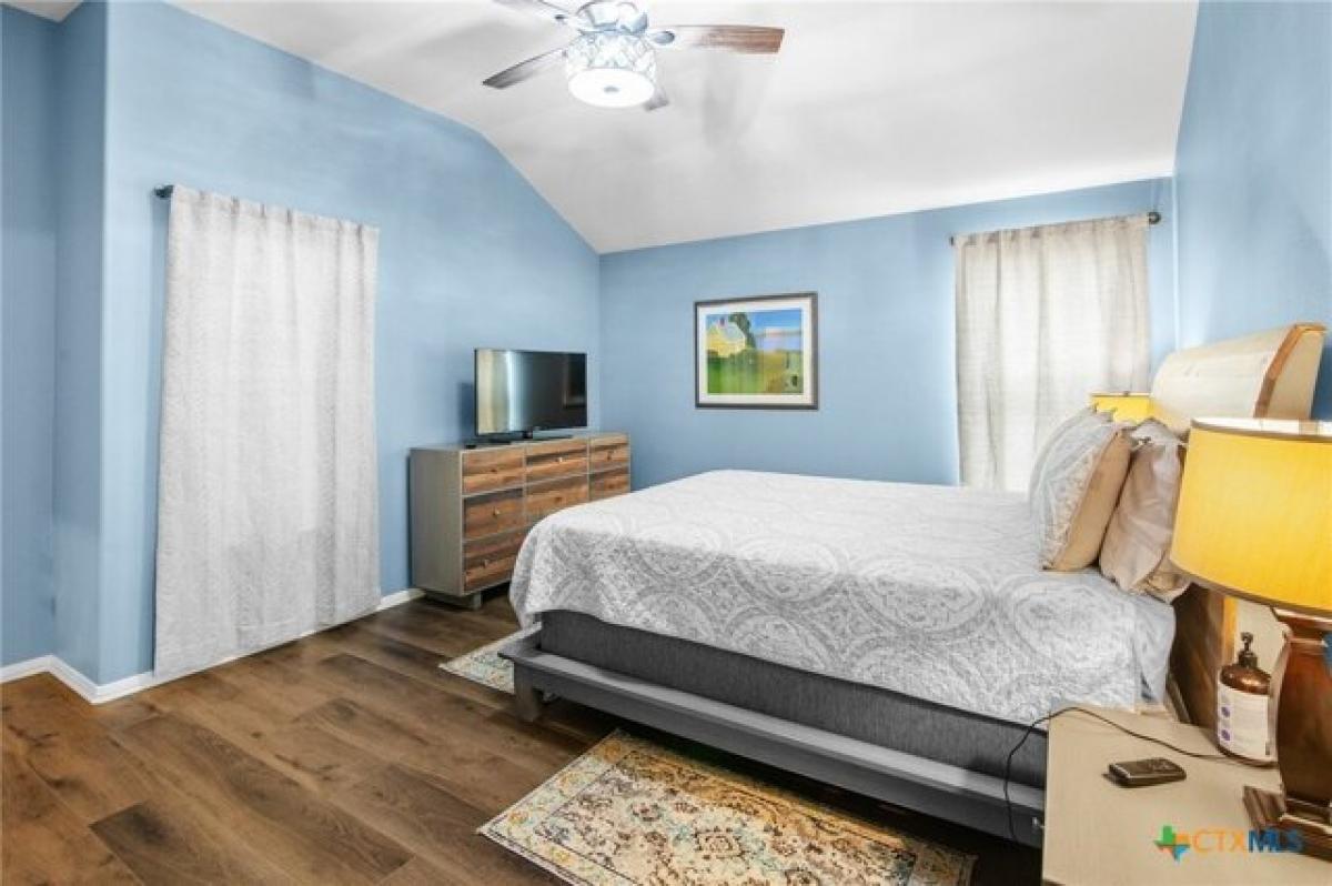 Picture of Home For Sale in Victoria, Texas, United States