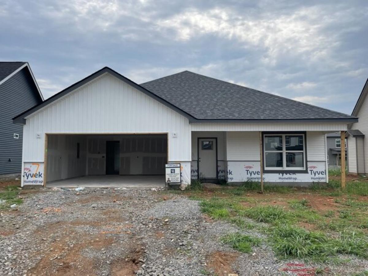 Picture of Home For Sale in Clarksville, Tennessee, United States