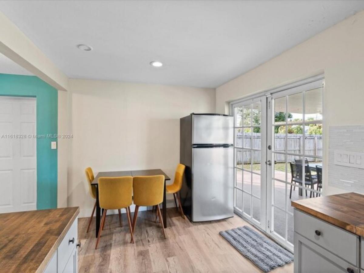 Picture of Home For Sale in Dania Beach, Florida, United States