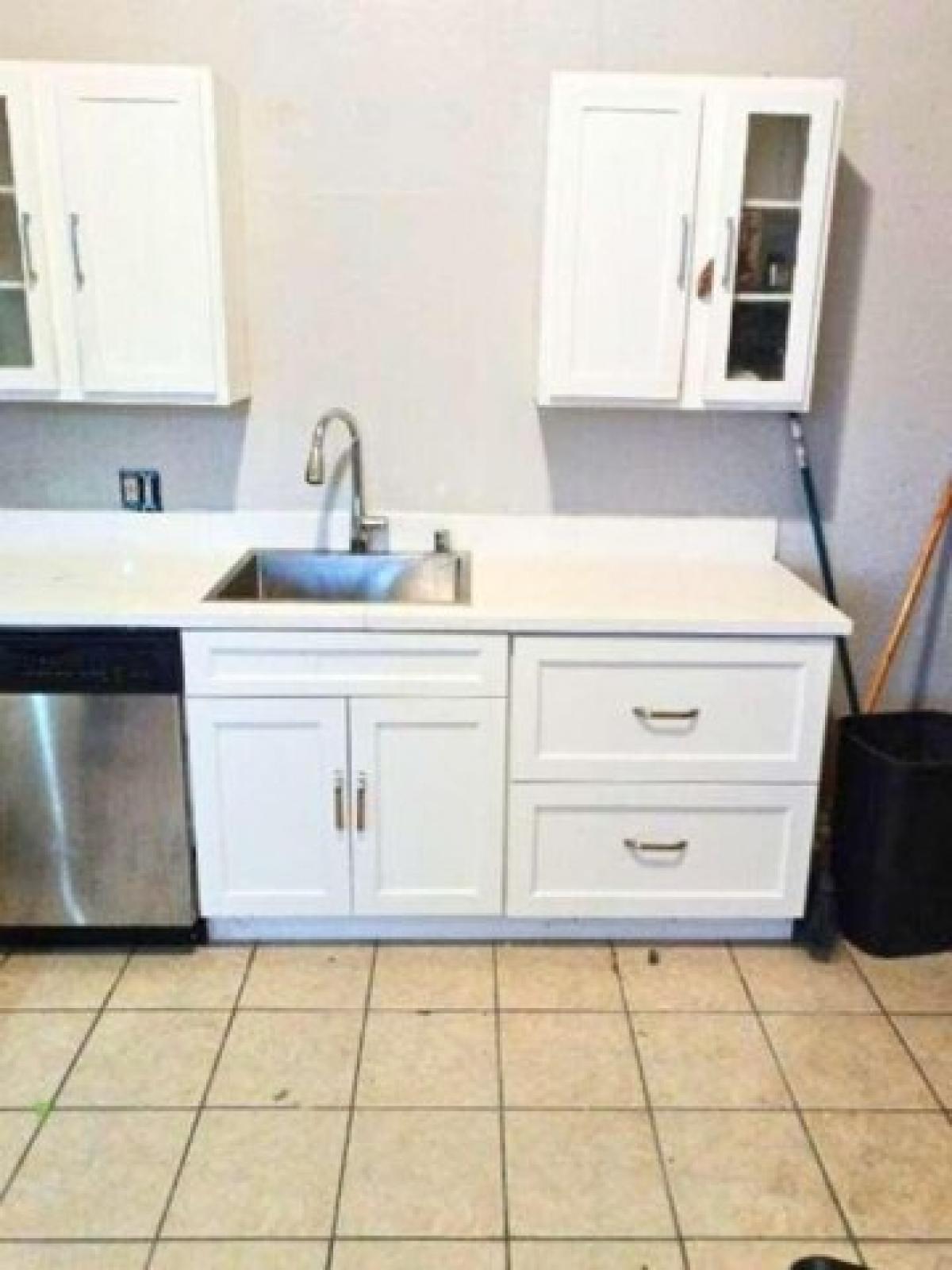 Picture of Home For Sale in Stockton, California, United States