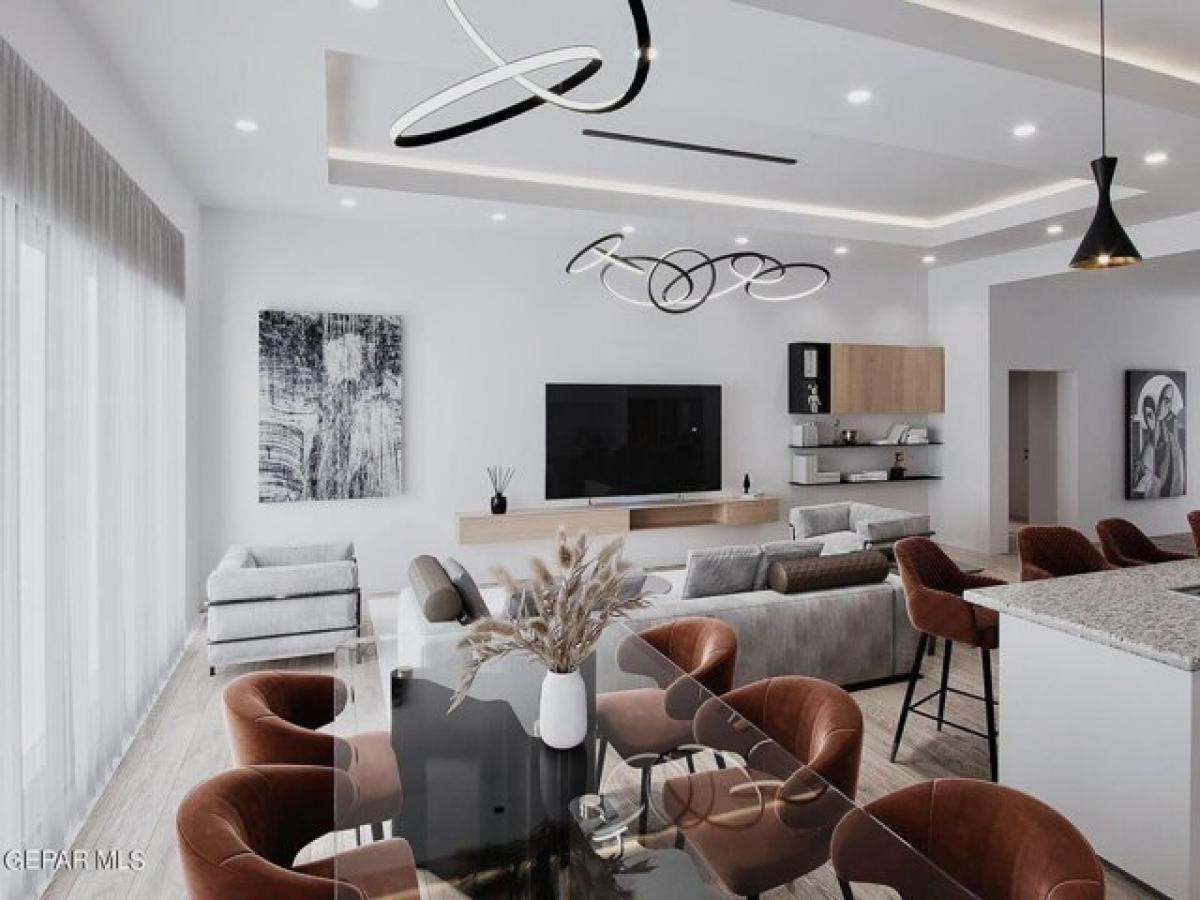 Picture of Home For Sale in El Paso, Texas, United States