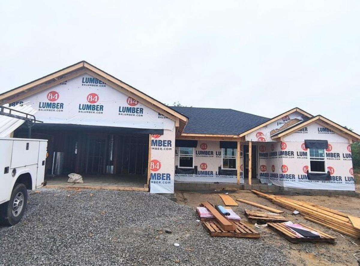 Picture of Home For Sale in Richmond, Kentucky, United States