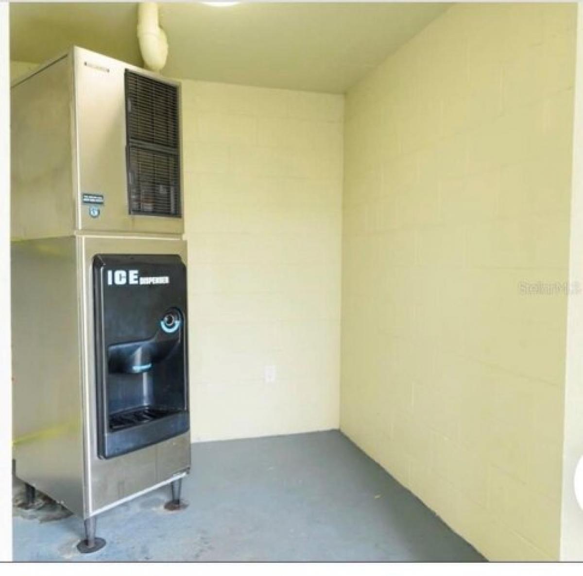 Picture of Home For Sale in Kissimmee, Florida, United States