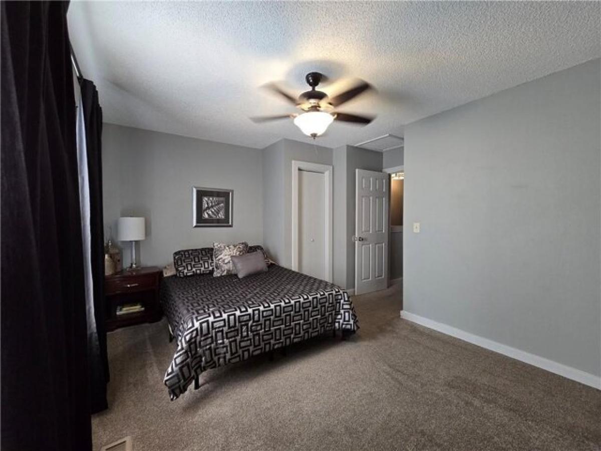 Picture of Home For Sale in Fayetteville, Arkansas, United States