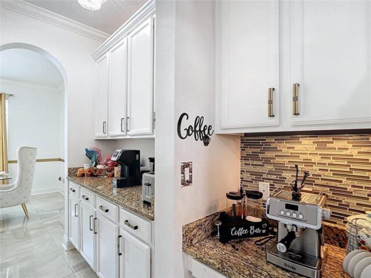 Picture of Home For Sale in Brandon, Florida, United States