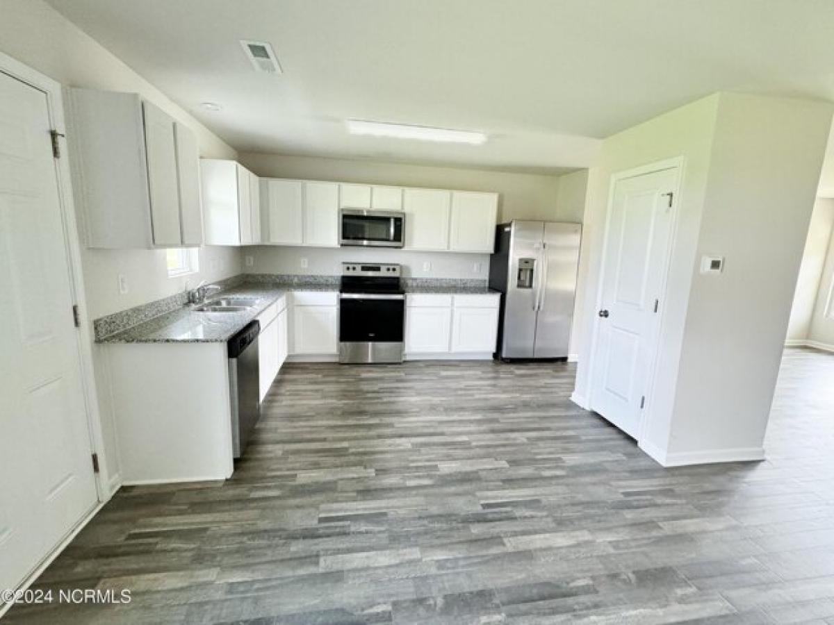 Picture of Home For Sale in Rocky Mount, North Carolina, United States