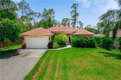 Home For Sale in Naples, Florida