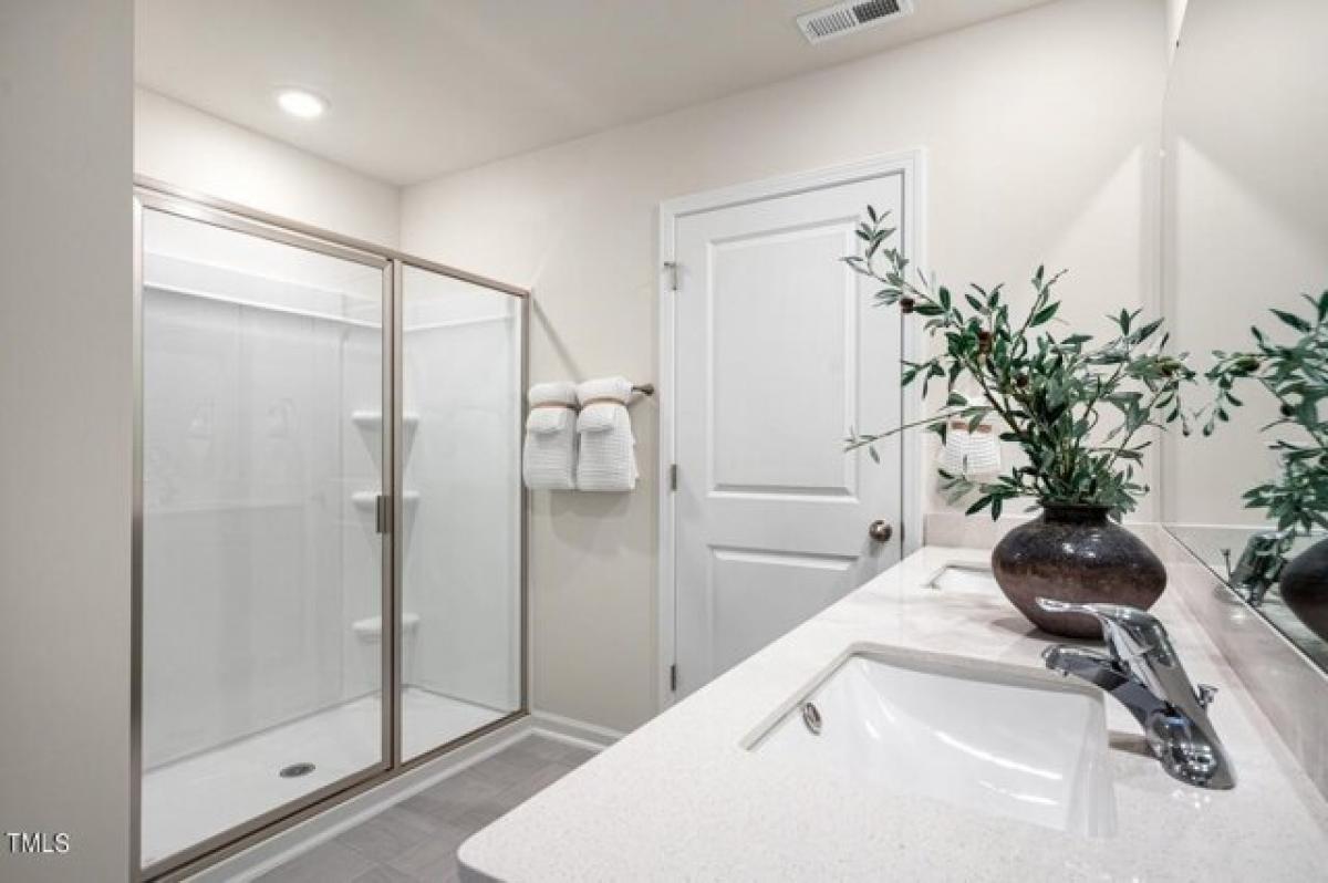 Picture of Home For Sale in Wendell, North Carolina, United States