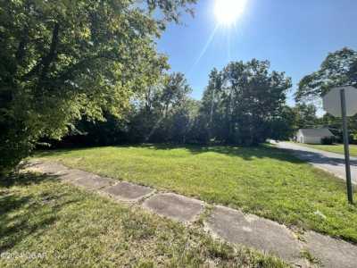 Residential Land For Sale in Carterville, Missouri