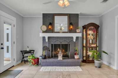 Home For Sale in Pensacola, Florida