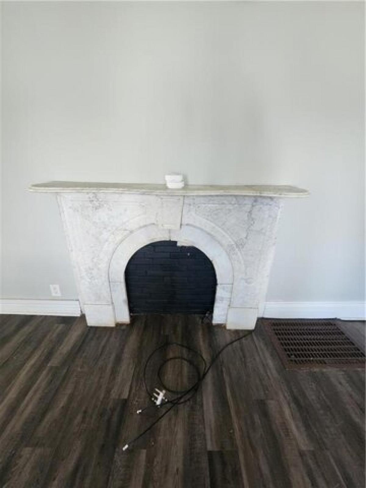 Picture of Home For Sale in Saint Joseph, Missouri, United States