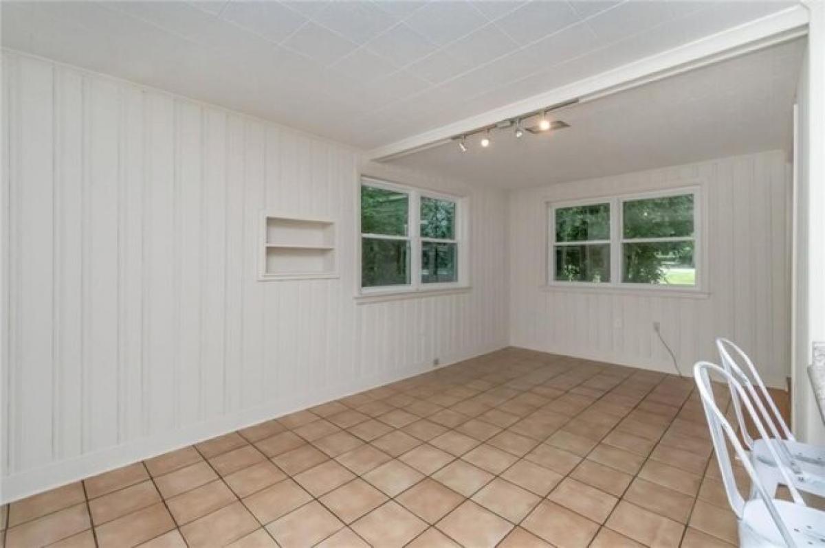 Picture of Home For Sale in Mobile, Alabama, United States