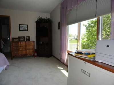 Home For Sale in Tinley Park, Illinois