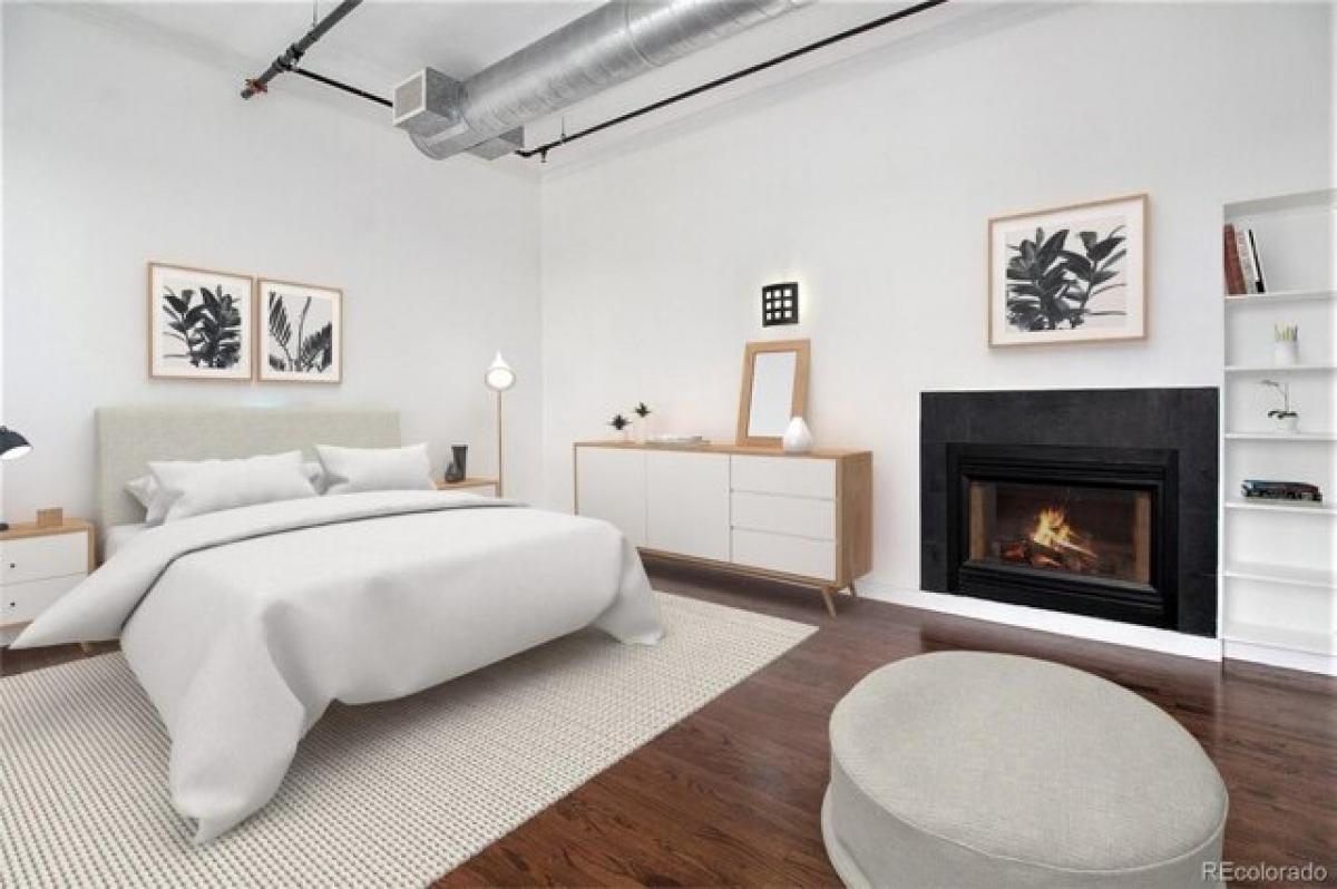 Picture of Home For Sale in Denver, Colorado, United States