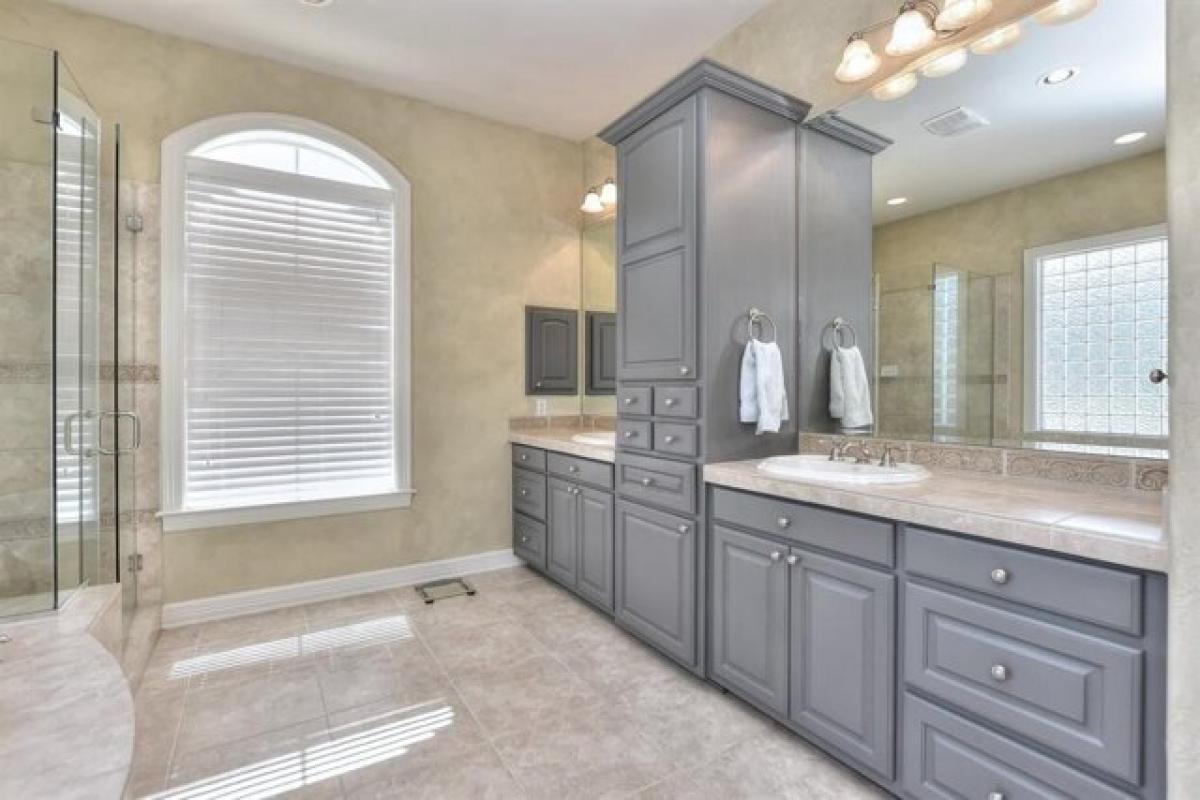 Picture of Home For Sale in Georgetown, Texas, United States