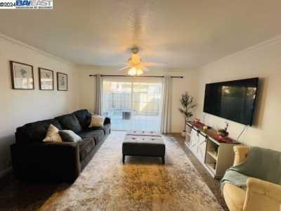 Home For Sale in Concord, California