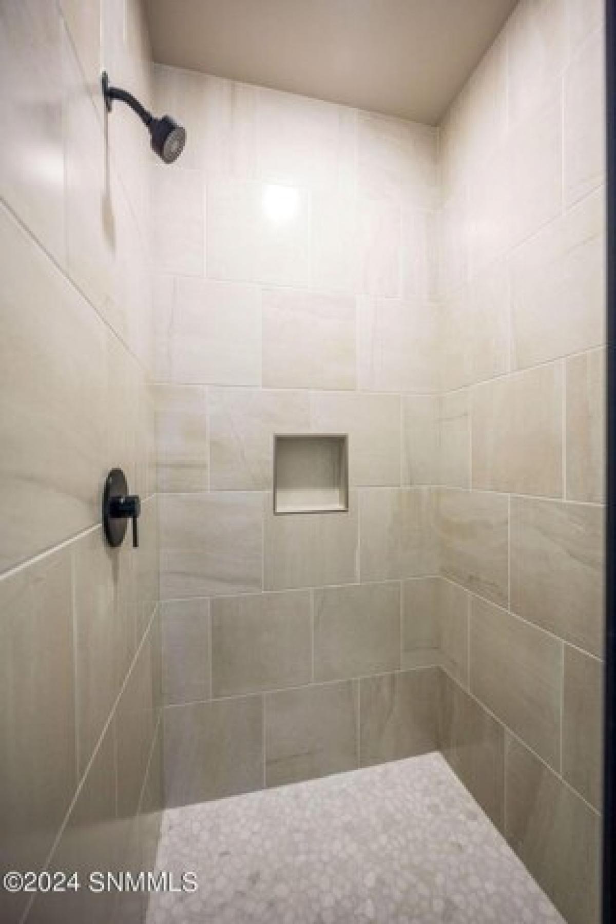 Picture of Home For Sale in Las Cruces, New Mexico, United States