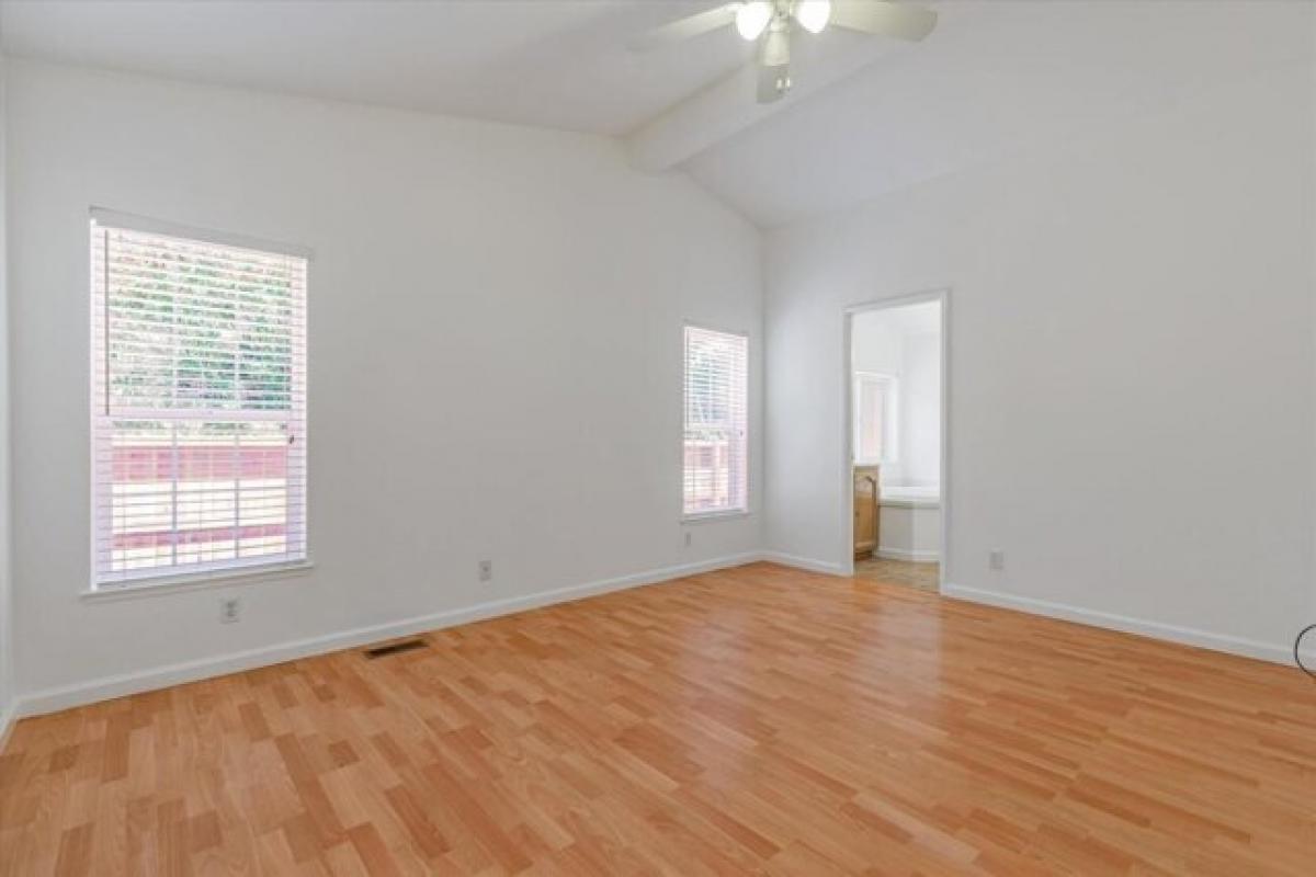 Picture of Home For Sale in Sunnyvale, California, United States