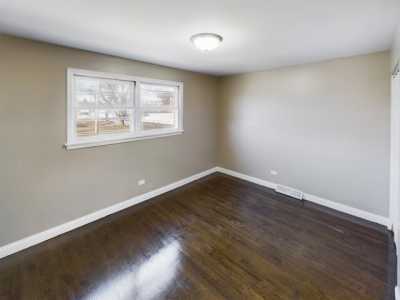 Home For Sale in Calumet City, Illinois