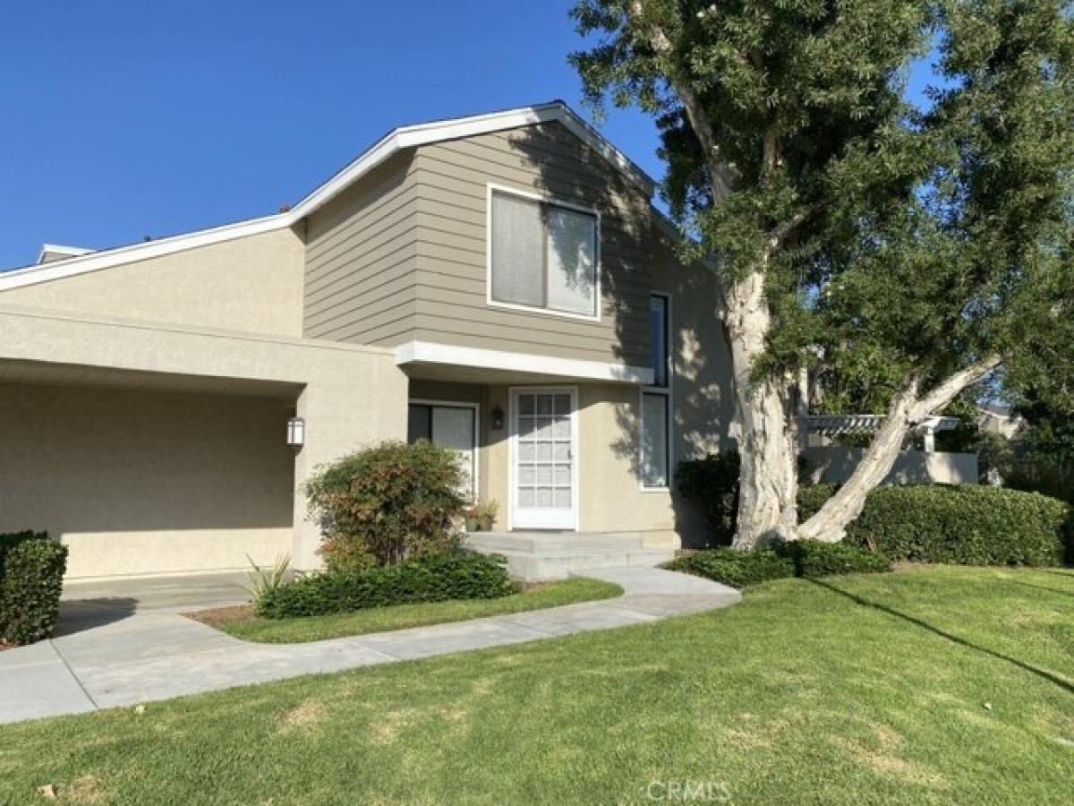 Picture of Home For Sale in Irvine, California, United States