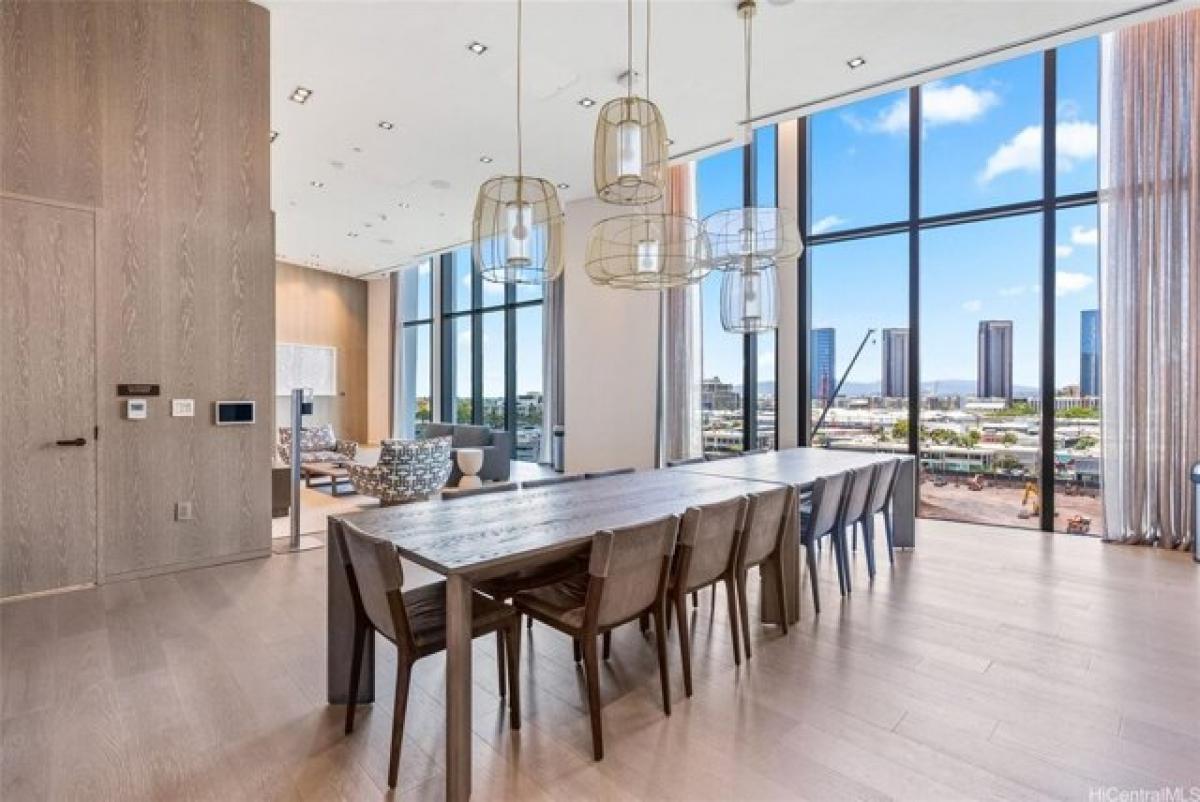 Picture of Home For Sale in Honolulu, Hawaii, United States