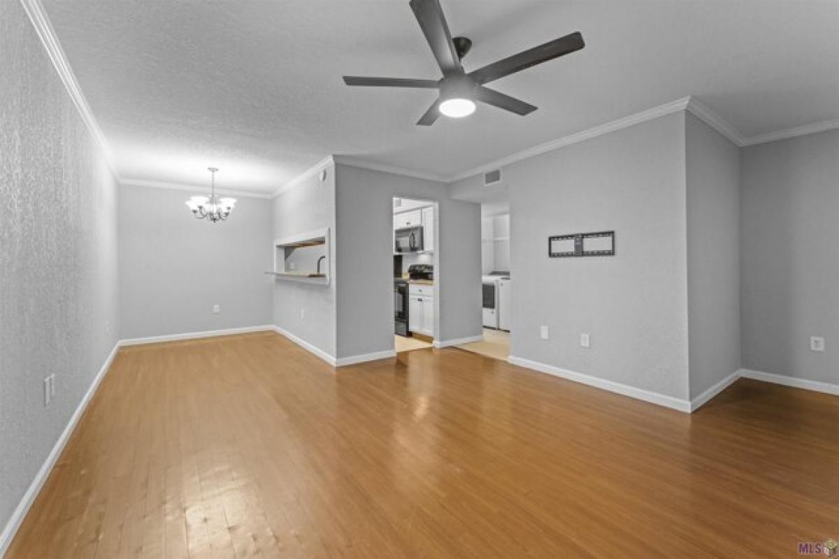 Picture of Home For Sale in Baton Rouge, Louisiana, United States