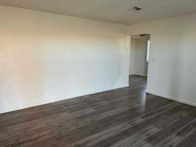 Apartment For Rent in Mojave, California