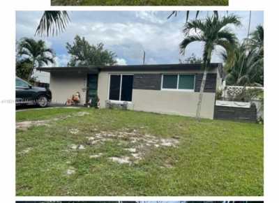 Home For Rent in Hollywood, Florida