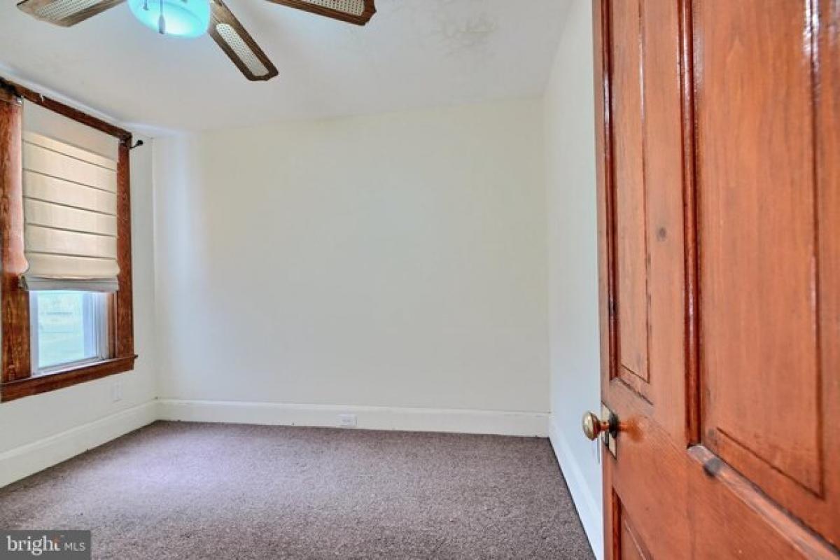 Picture of Home For Sale in Baltimore, Maryland, United States