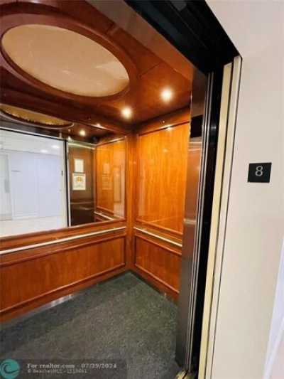 Home For Sale in Fort Lauderdale, Florida