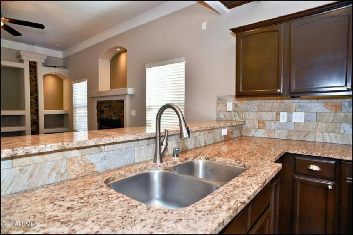 Picture of Home For Rent in El Paso, Texas, United States