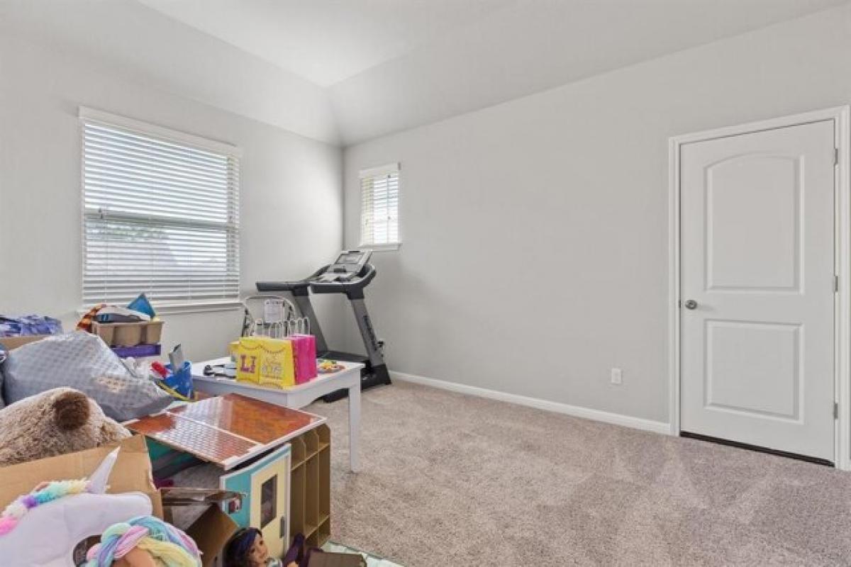 Picture of Home For Sale in Leander, Texas, United States