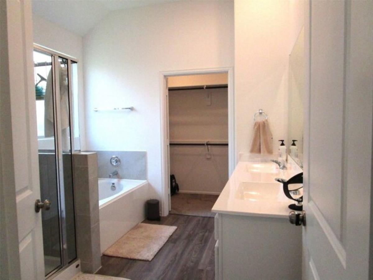 Picture of Home For Rent in Porter, Texas, United States