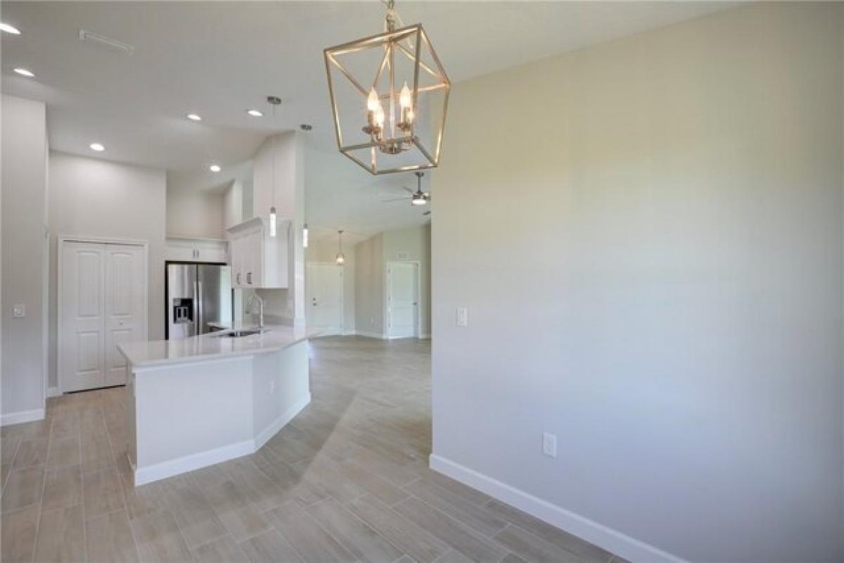 Picture of Home For Sale in Palm Bay, Florida, United States