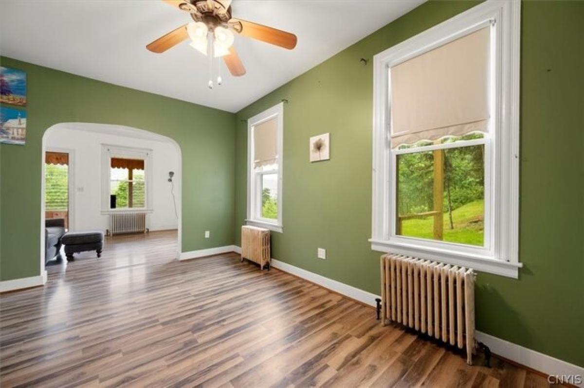 Picture of Home For Sale in Little Falls, New York, United States