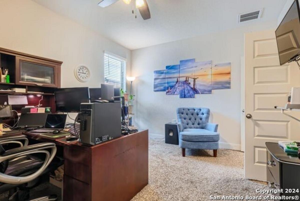 Picture of Home For Sale in New Braunfels, Texas, United States