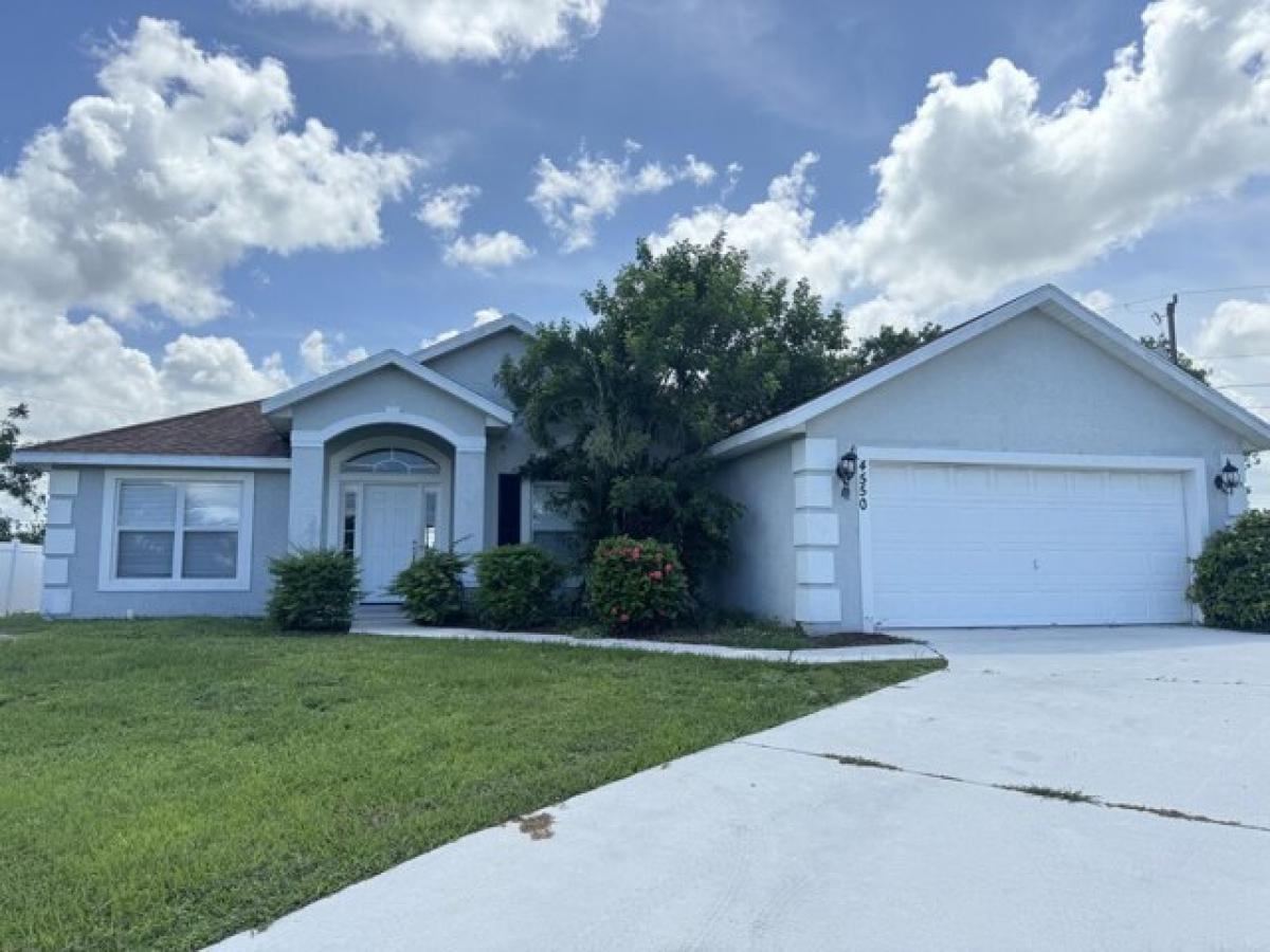 Picture of Home For Sale in Port Saint Lucie, Florida, United States