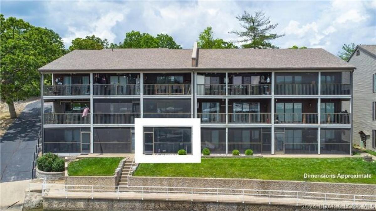 Picture of Home For Sale in Osage Beach, Missouri, United States