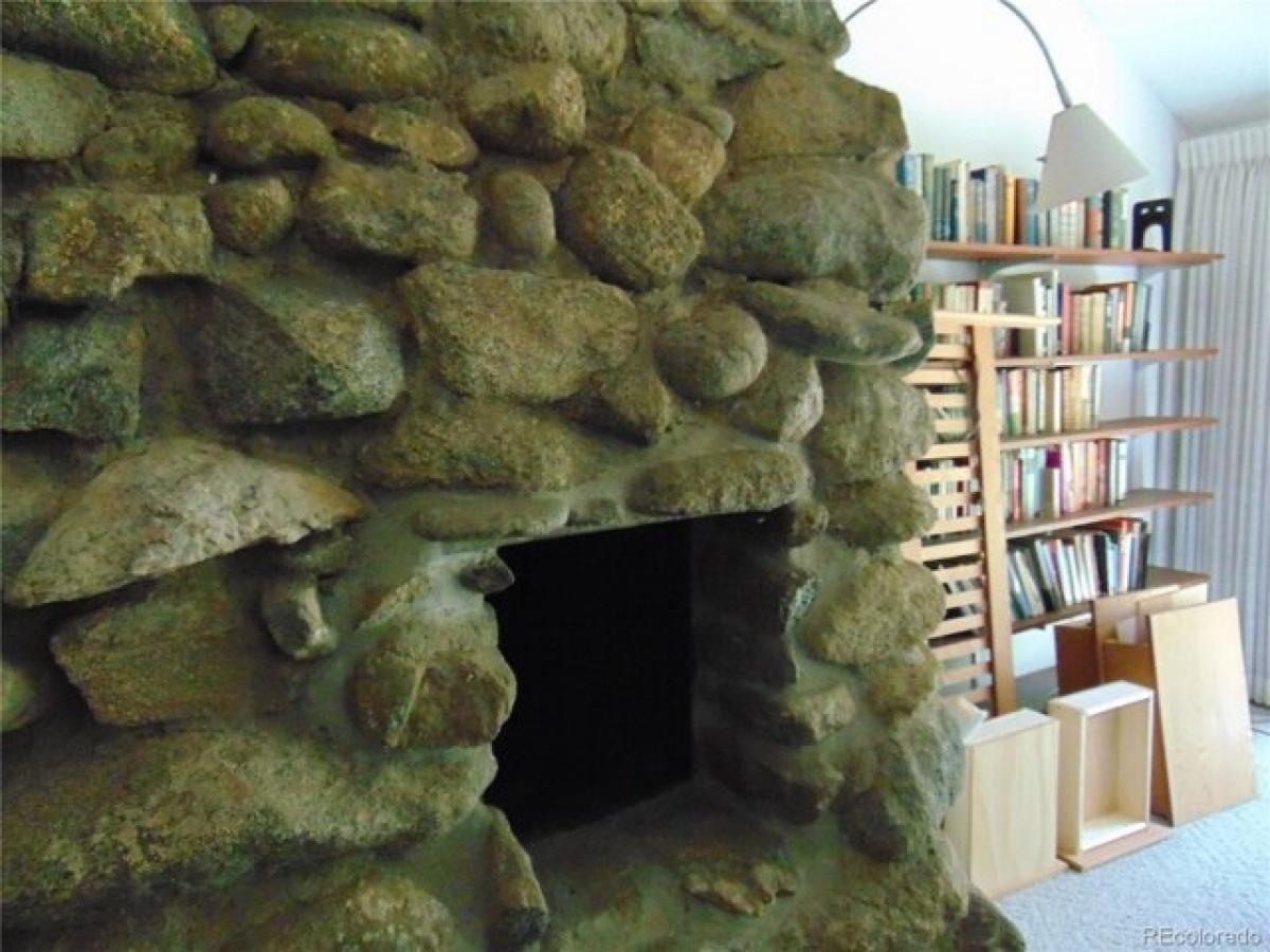 Picture of Home For Sale in Boulder, Colorado, United States