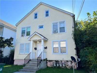 Home For Sale in Poughkeepsie, New York