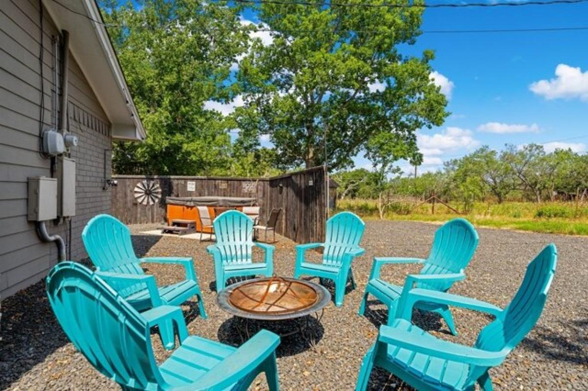 Picture of Home For Sale in Fredericksburg, Texas, United States