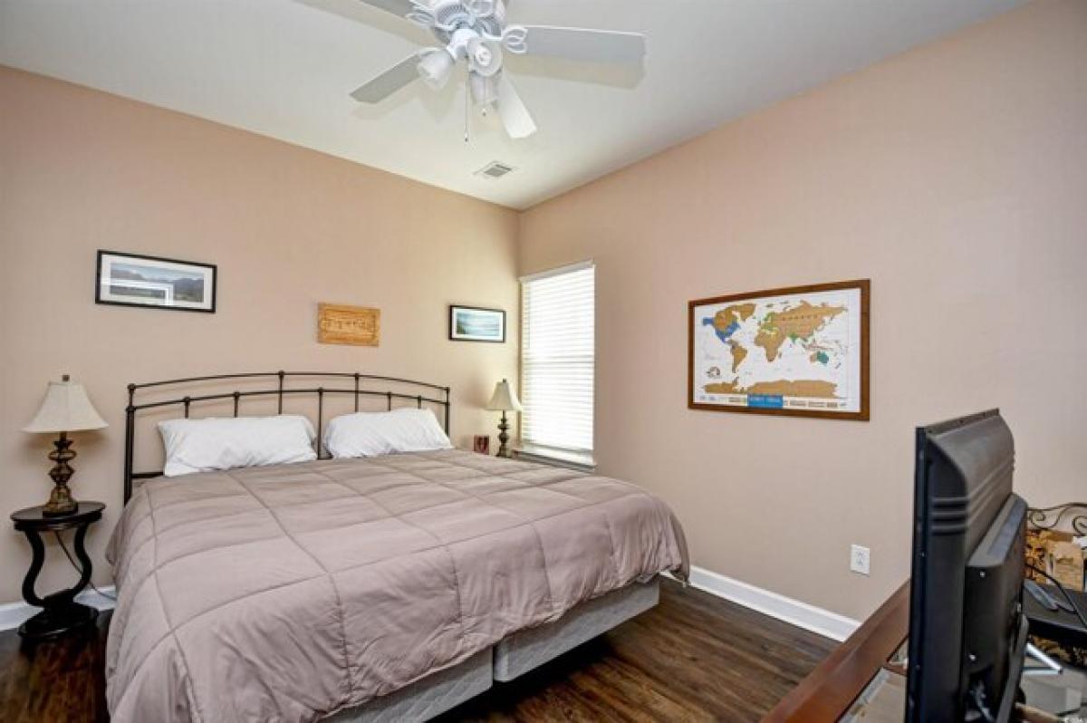 Picture of Home For Sale in Surfside Beach, South Carolina, United States