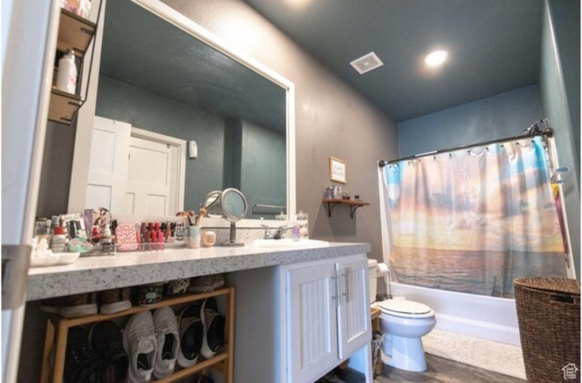 Picture of Home For Sale in Layton, Utah, United States