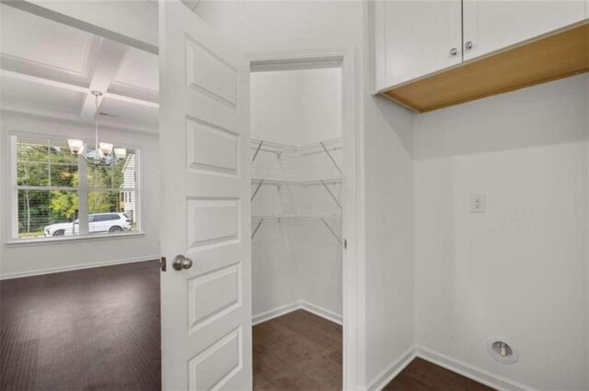 Picture of Home For Sale in Lawrenceville, Georgia, United States