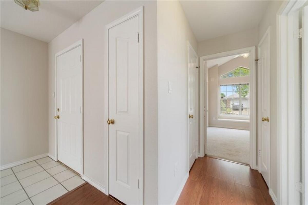 Picture of Home For Sale in Corpus Christi, Texas, United States