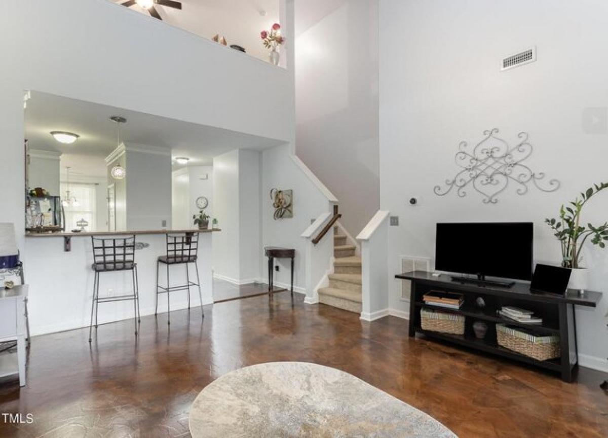 Picture of Home For Sale in Garner, North Carolina, United States