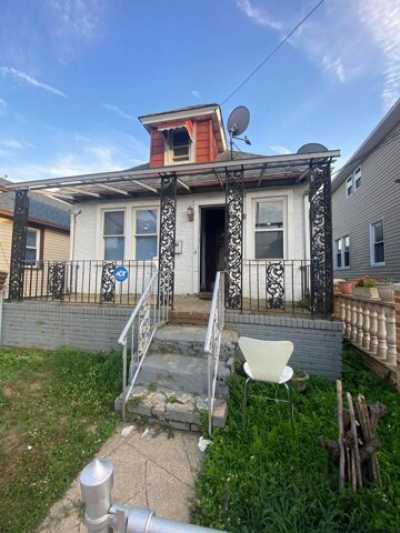 Home For Sale in Jamaica, New York