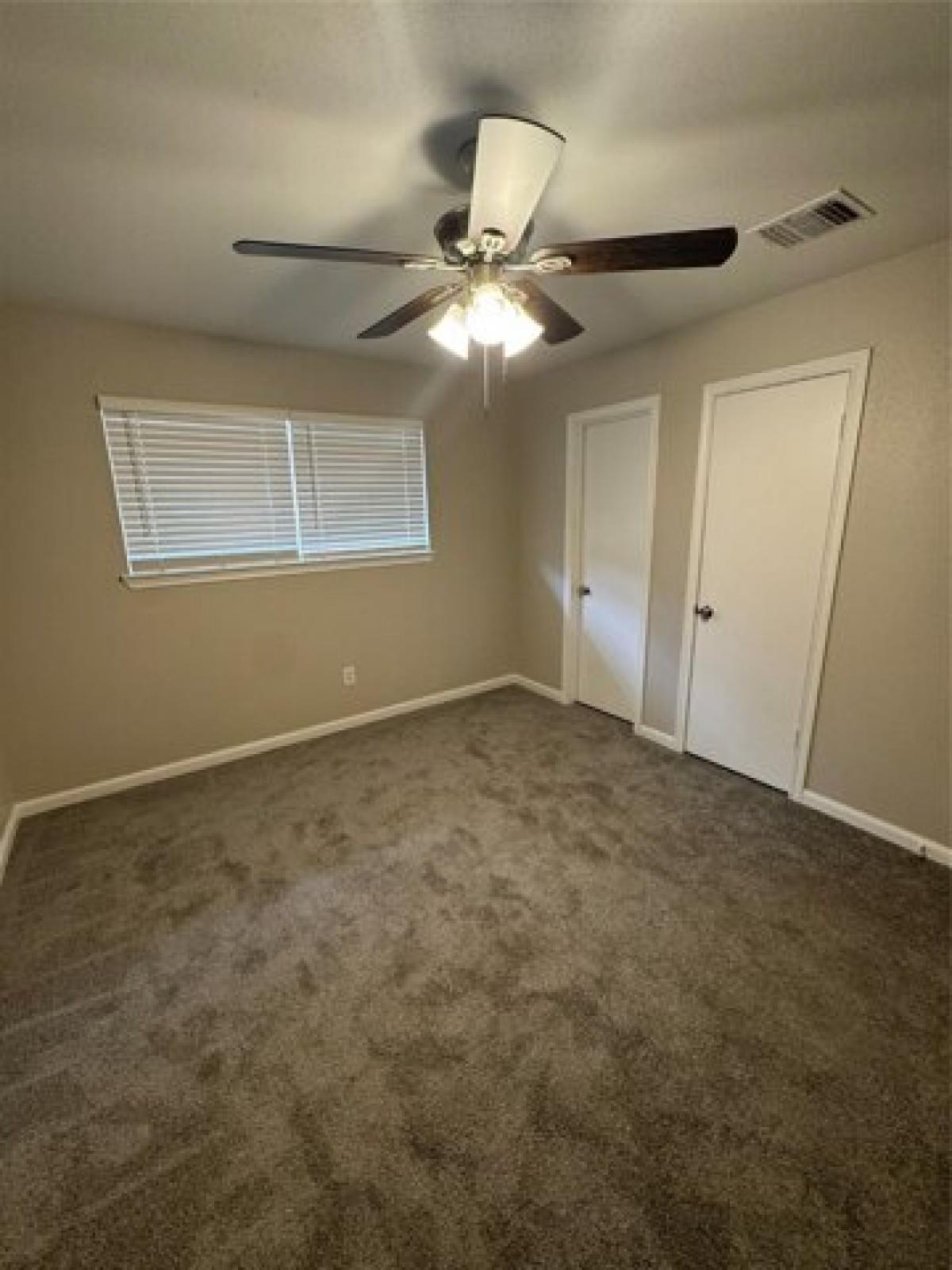 Picture of Home For Sale in Spring, Texas, United States